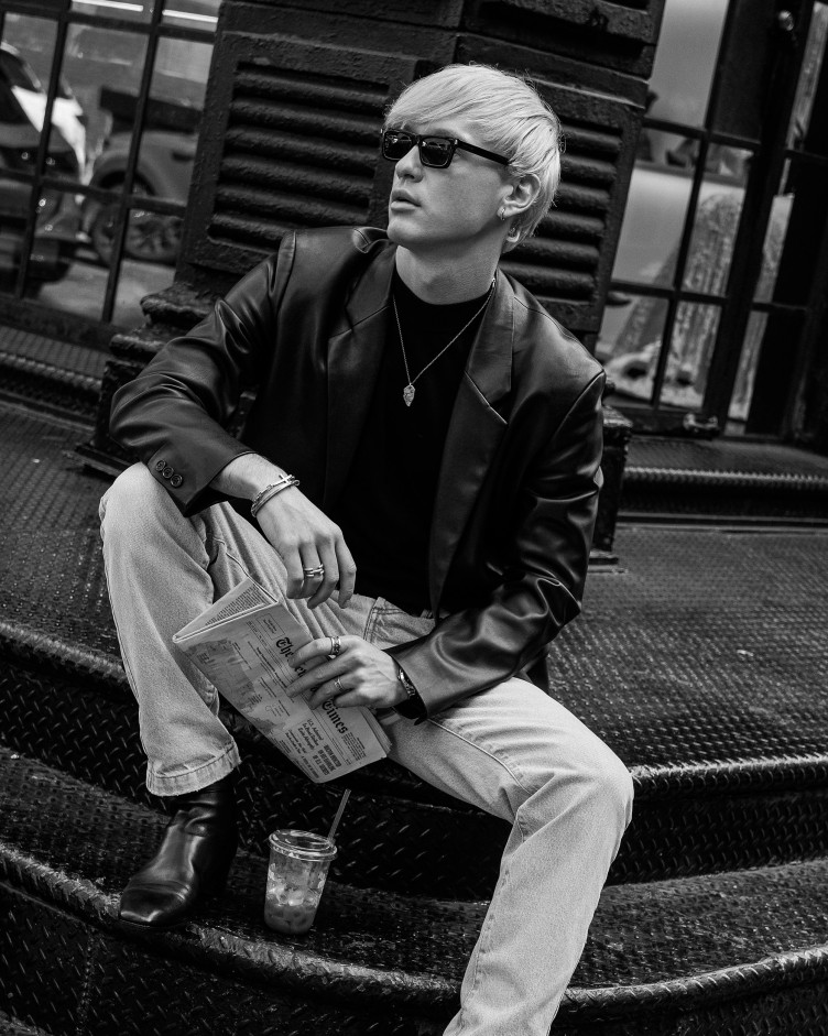 Srebrny wisiorek GWIAZDOZBIÓR KOZIOROŻEC na łańcuszku 9