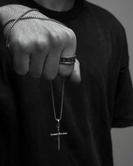 Srebrny krzyż TROGEN 6