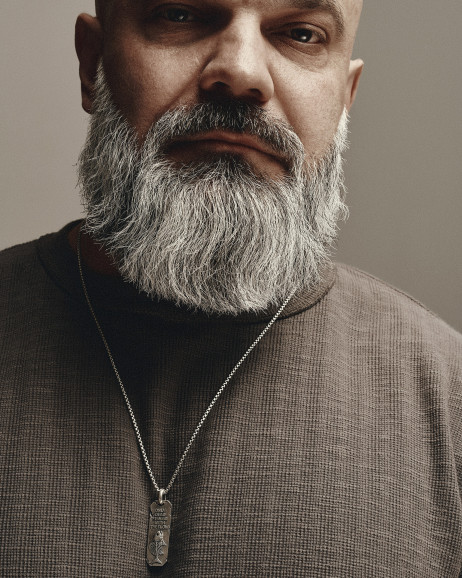 Srebrny wisiorek AGAINST THE FLOW 2