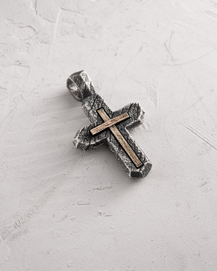 Srebrny krzyż CALVARY CROSS. IN GOD WE TRUST (wstawka z żółtego złota 18k) 4