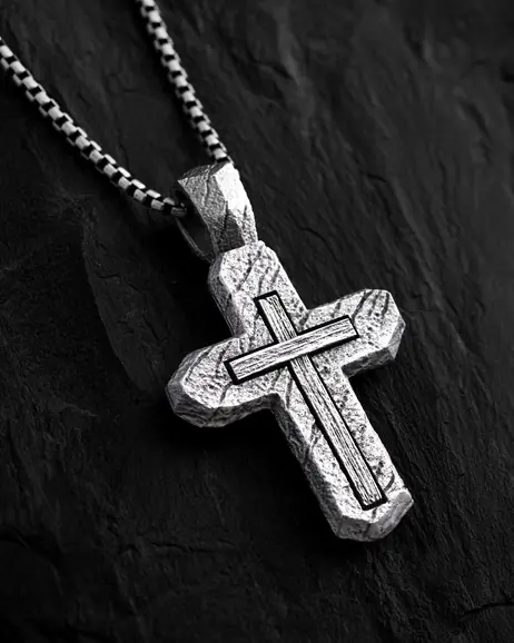 Srebrny krzyż CALVARY CROSS. IN GOD WE TRUST 2