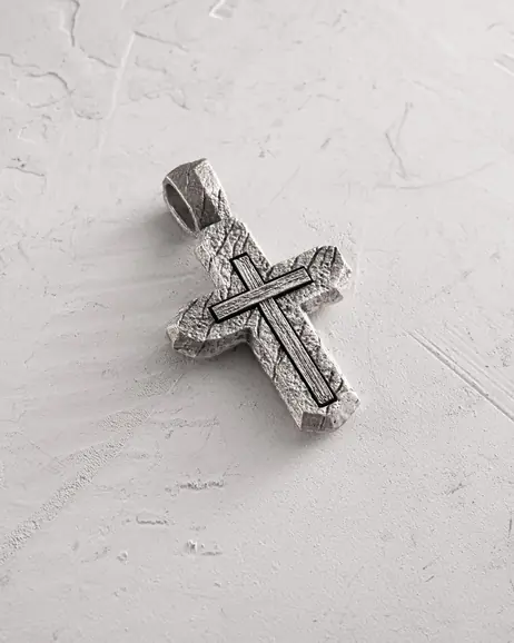 Srebrny krzyż CALVARY CROSS. IN GOD WE TRUST 6