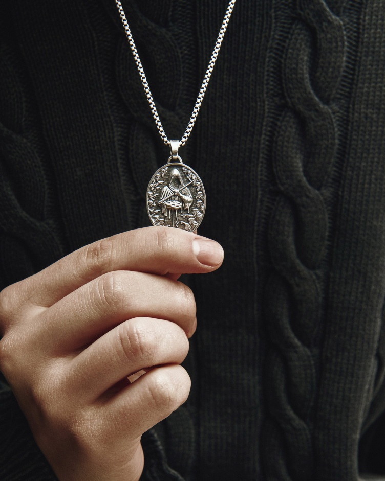 Srebrny wisiorek THE PAINTER OF FATE 4