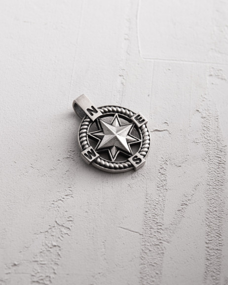 Srebrny wisiorek WIND ROSE 4