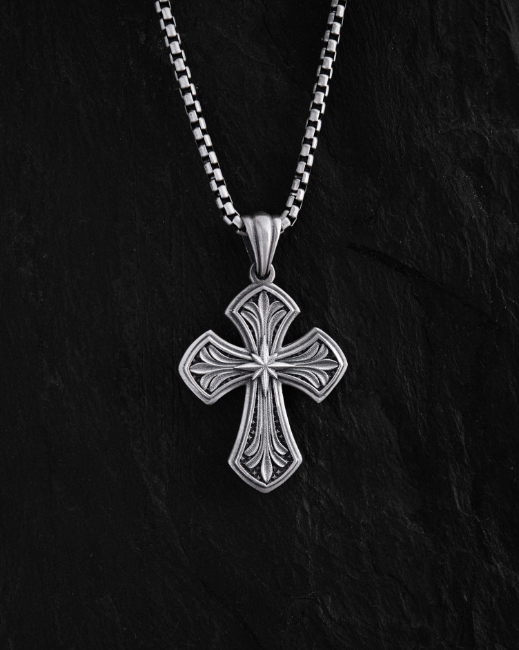 Srebrny krzyż NORTH STAR 4