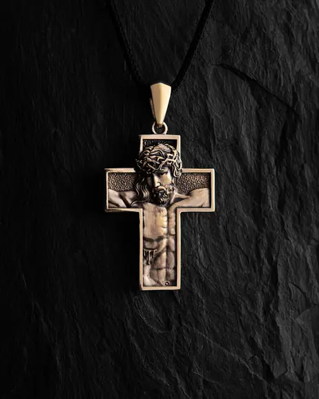 Krzyż REDEMPTION. JESUS CHRIST (żółte złoto) 3