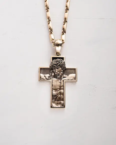 Krzyż REDEMPTION. JESUS CHRIST (żółte złoto)