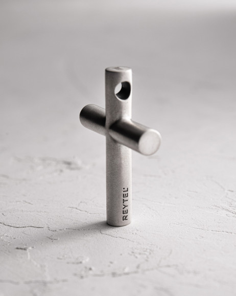 Srebrny krzyż SERSTAKUR 5