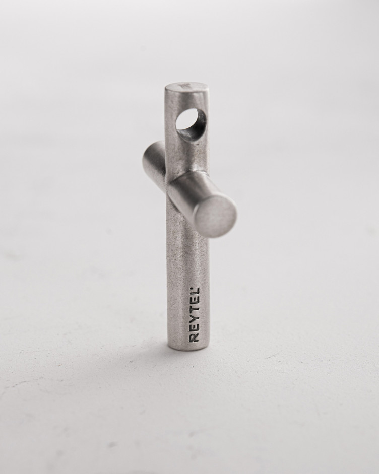 Srebrny krzyż SERSTAKUR 4