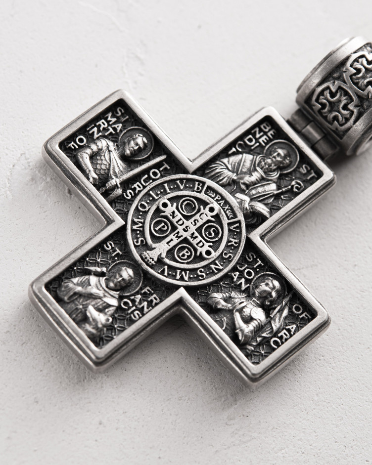 Srebrny krzyż ŚWIĘCI OPIEKUNOWIE 6