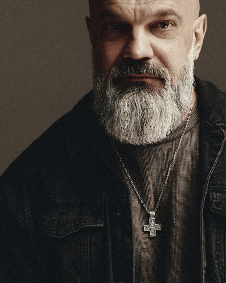 Srebrny krzyż ŚWIĘCI OPIEKUNOWIE 2