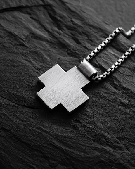 Srebrny krzyż VERITAS 2