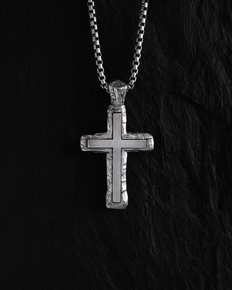 Srebrny krzyż GOD PROTECT YOU 2