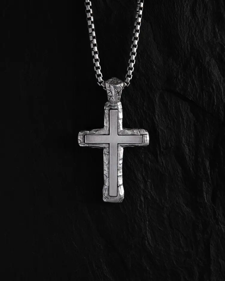 Srebrny krzyż GOD PROTECT YOU 2
