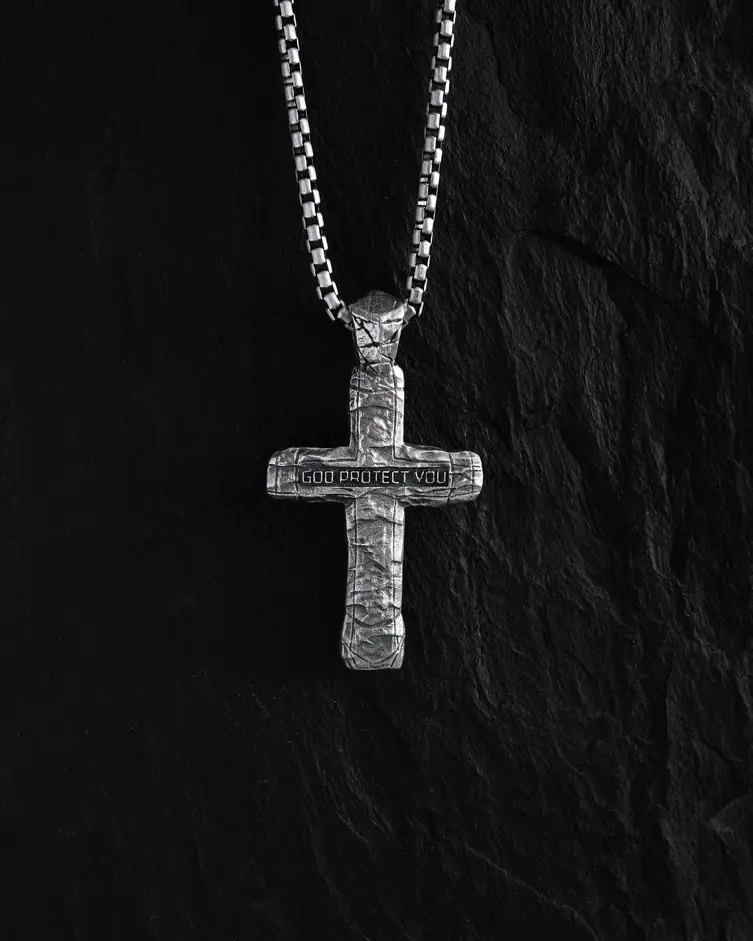 Srebrny krzyż GOD PROTECT YOU 3