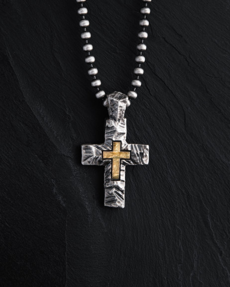 Srebrny krzyż INVICTUS (wstawka z żółtego złota 14k)