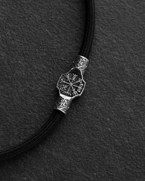Jedwabny sznurek VEGVISIR. SVARGA ze srebrnymi wstawkami 5