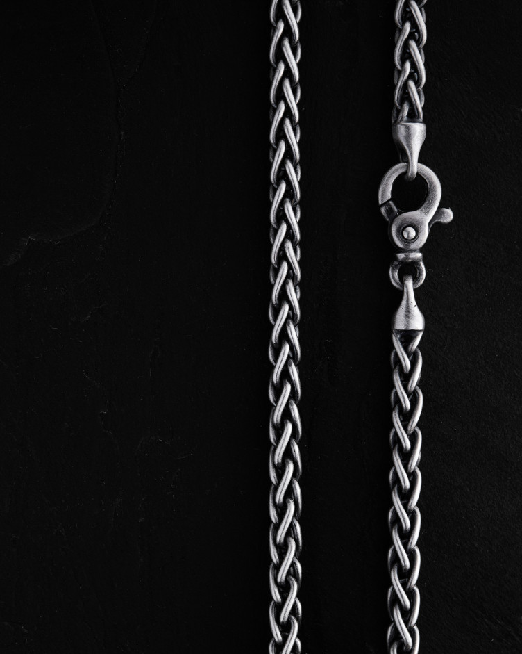 Srebrny łańcuszek APEIRO