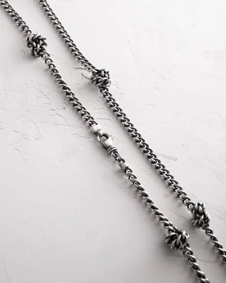 Srebrny łańcuszek KNOTEN 9
