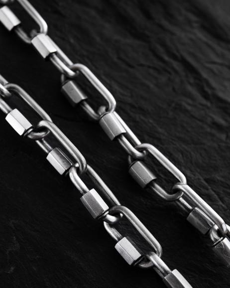 Srebrny łańcuszek KARABIN 4