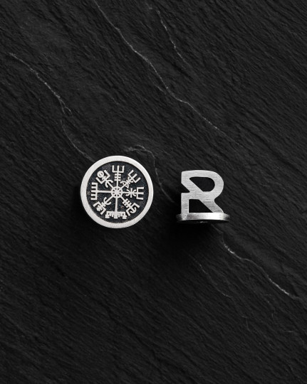 Srebrny kolczyk wkrętka VEGVISIR - 3139