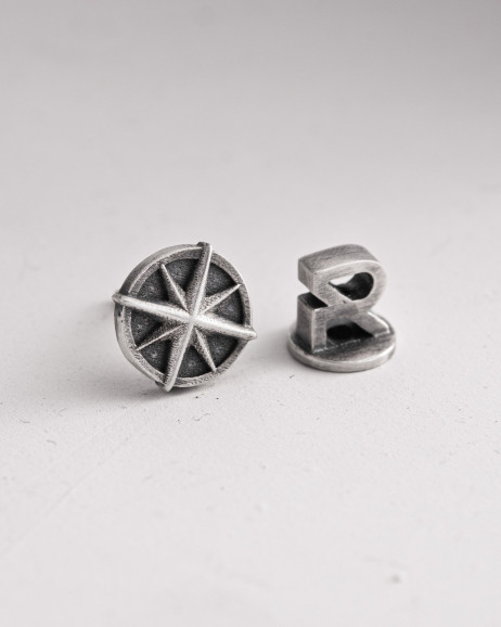 Srebrny mono - kolczyk COMPASS 5