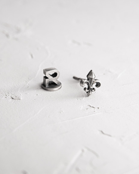 Srebrny mono - kolczyk FLEUR DE LIS 5