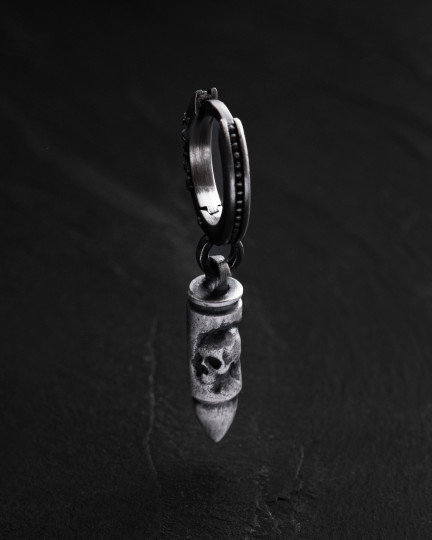 Srebrny pojedynczy kolczyk BULLET. MEMENTO MORI - 3649
