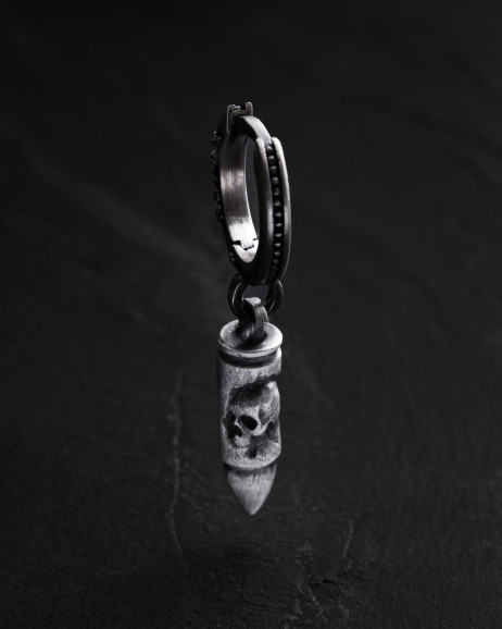Srebrny mono - kolczyk BULLET. MEMENTO MORI