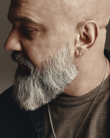 Srebrny kolczyk wkrętka CROCETTA 4