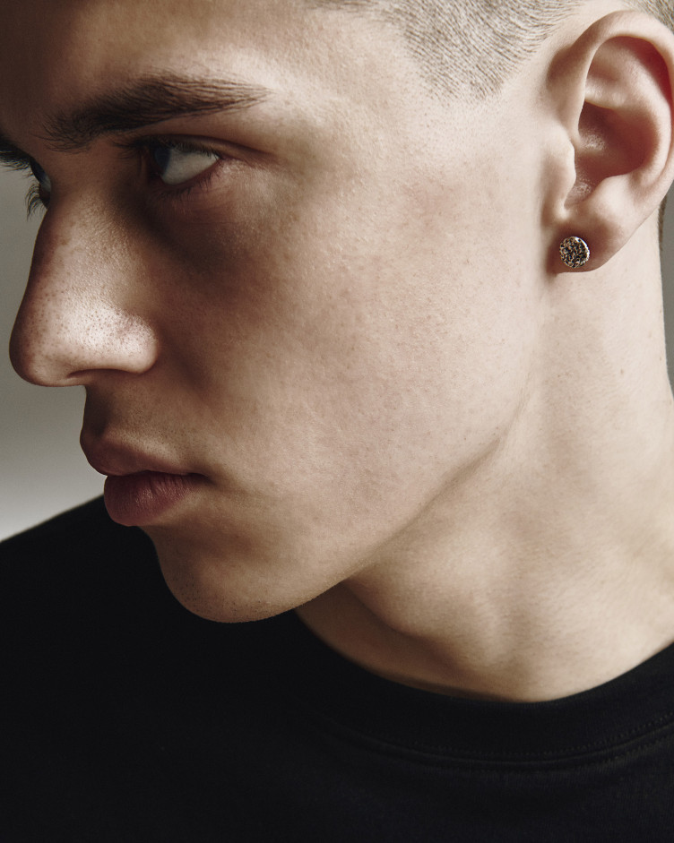 Srebrny mono - kolczyk MOON 2