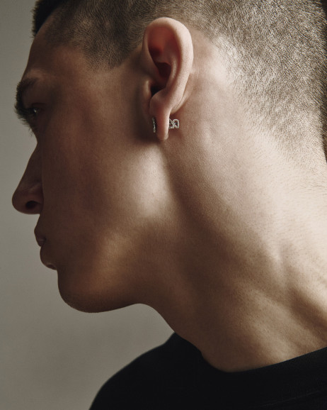 Srebrny mono - kolczyk MOON 6