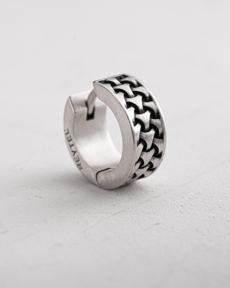 Srebrny kolczyk - kółko DEJAVU