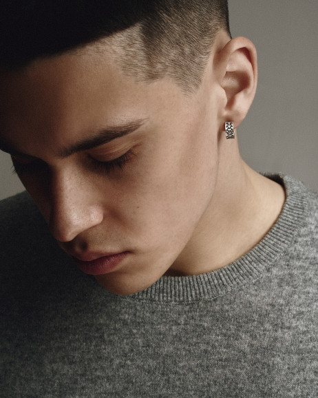 Srebrny kolczyk - kółko DEJAVU 2