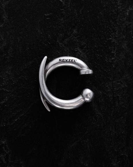 Srebrny kolczyk - kaff SIEGER