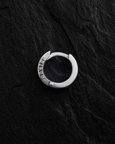 Srebrny mono - kolczyk MINIMAL 2