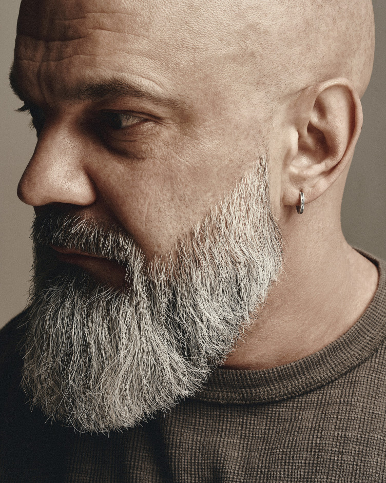 Srebrny kolczyk koło MINIMAL 2