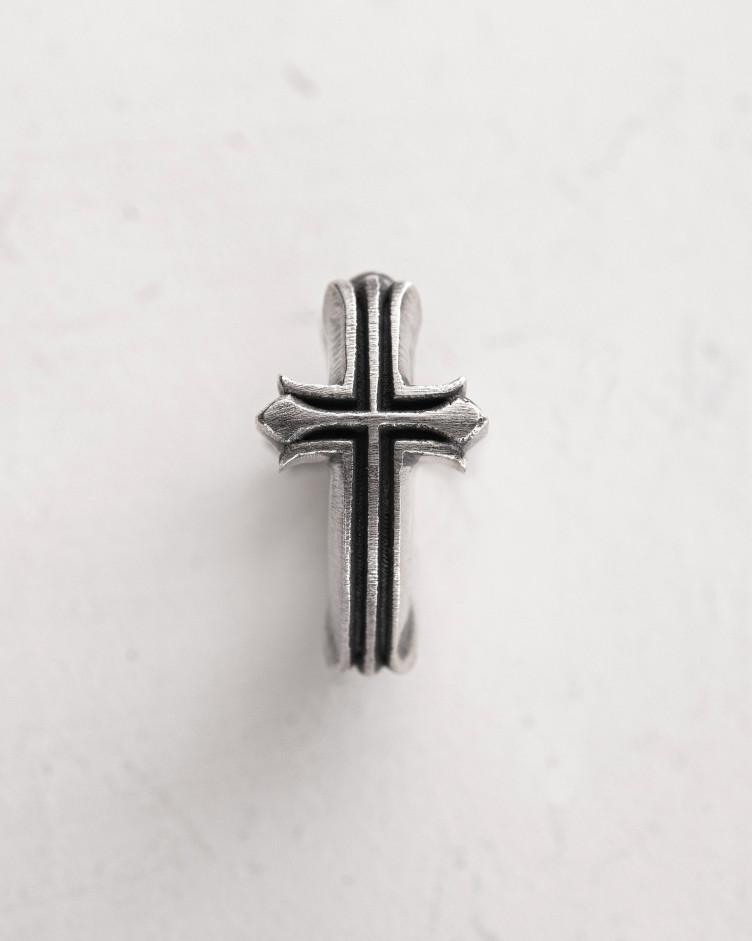 Srebrny kolczyk koło VERITA 2