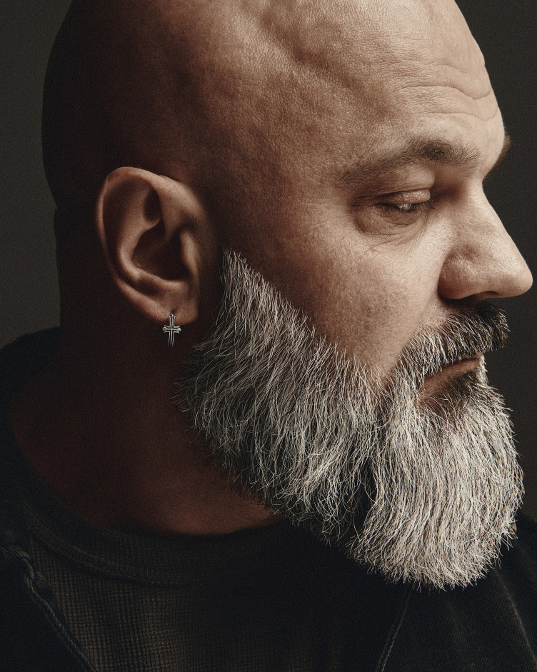 Srebrny kolczyk koło VERITA 2