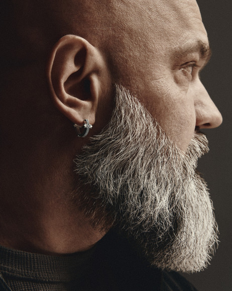 Srebrny kolczyk koło VERITA 4