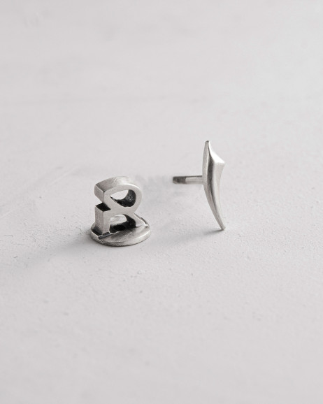 Silver single earring FANG 6