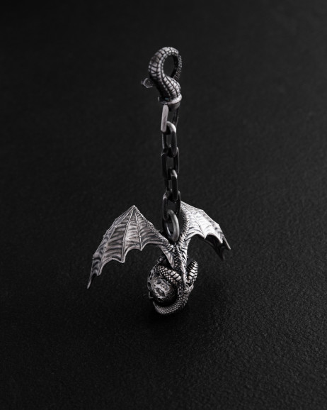 Srebrny brelok DRACO MUNDI 3