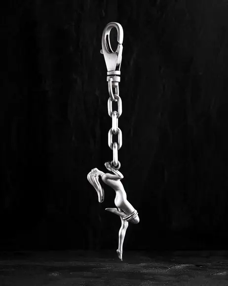 Srebrny brelok SHIBARI