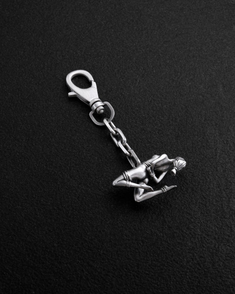 Srebrny brelok SHIBARI – INVERTED SUSPENSION 2