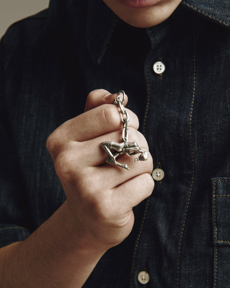 Srebrny brelok SHIBARI – INVERTED SUSPENSION 2