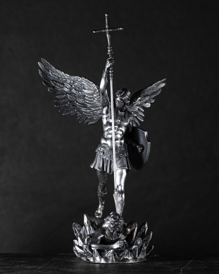 Srebrna figura ręcznie robiona ŚW. MICHAŁA ARCHANIOŁA